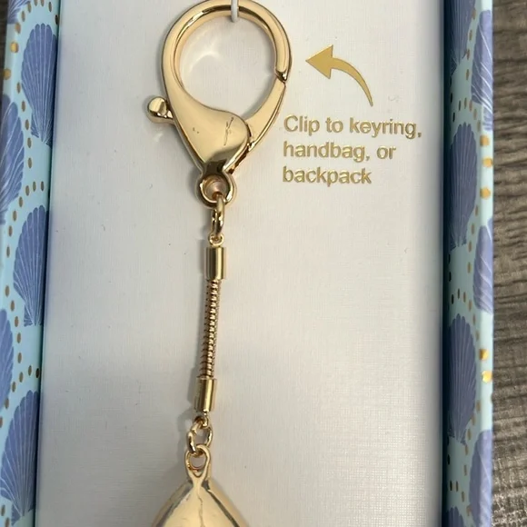 Piper K |  Whimsy Fish Bag Charm 🐠 - Picture 3 of 5